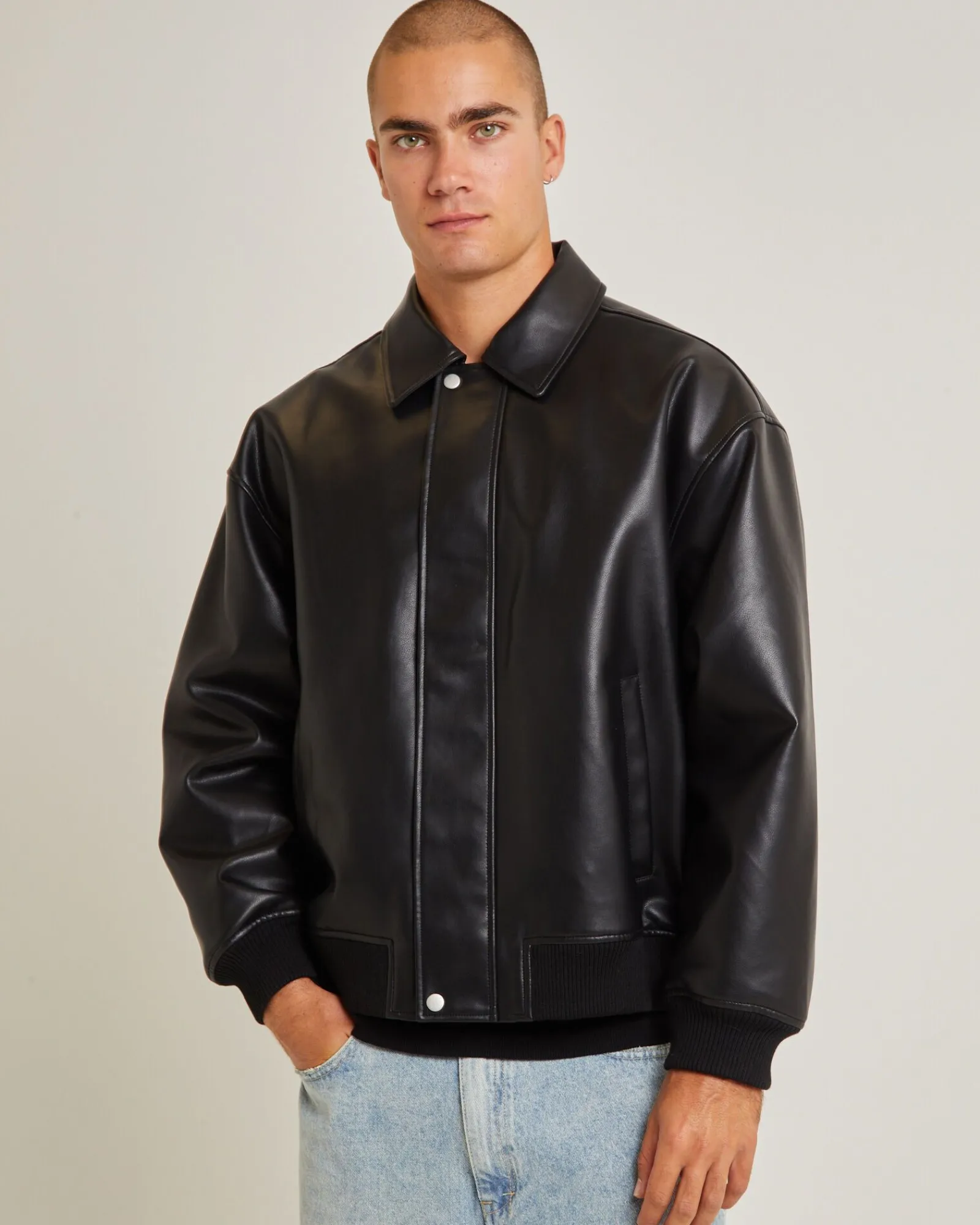 seidler_bomber_jacket_bla_3.webp Fashion BLACK NOISE WHITE RAIN Seidler Bomber Jacket Black