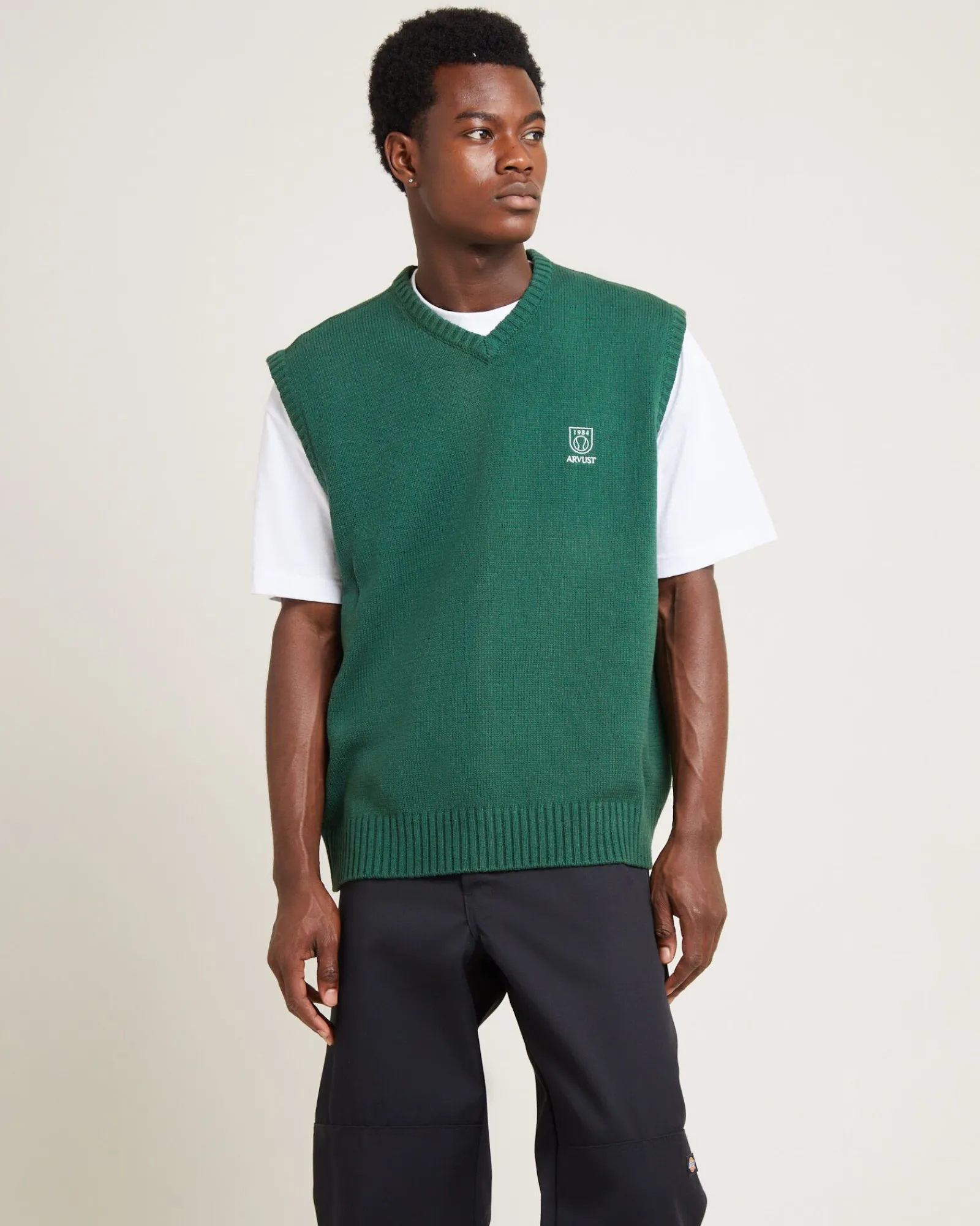 service_knit_vest_green_0.webp New ARVUST Service Knit Vest Green