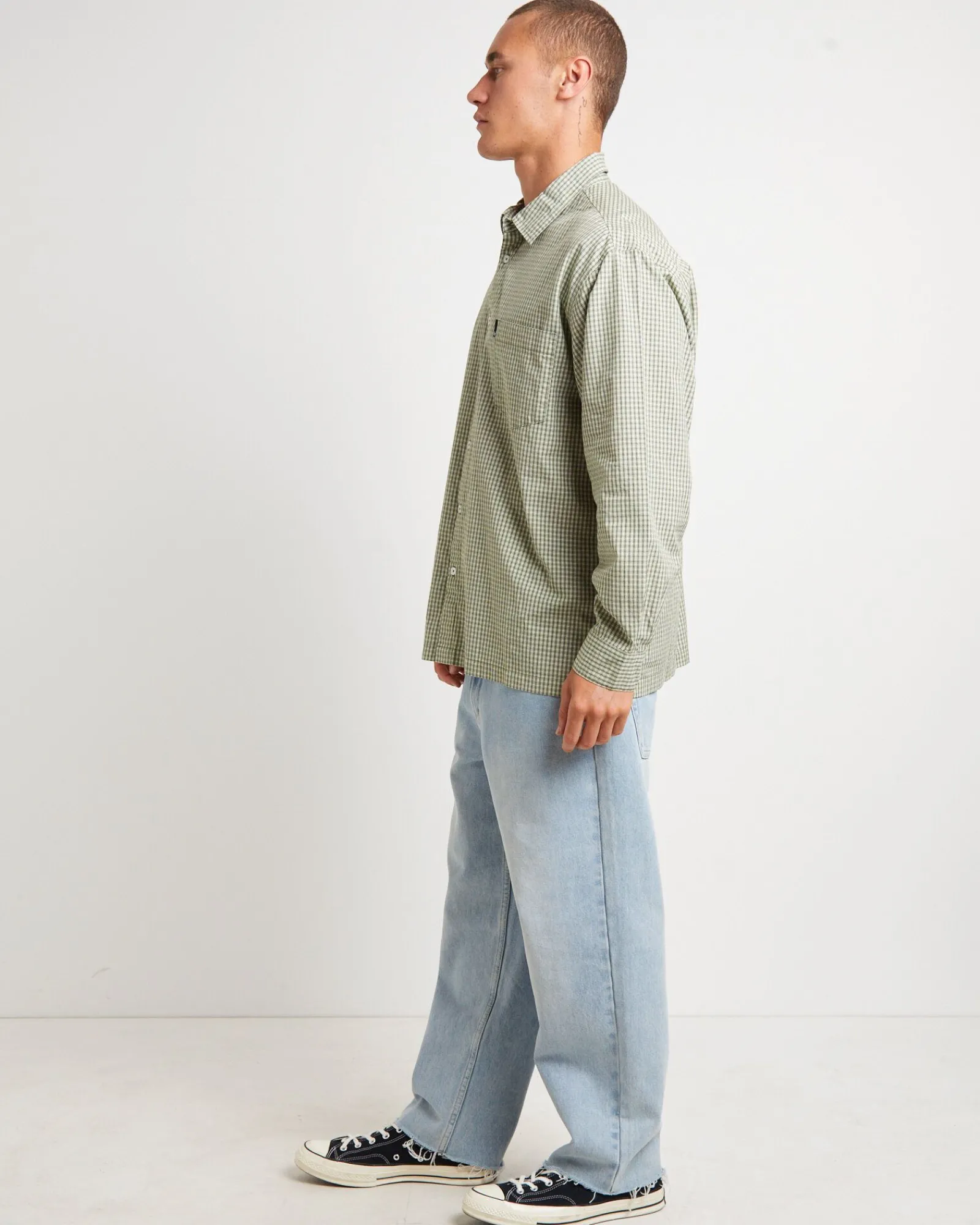 skate_long_sleeve_shirt_i_3.webp Shop SPENCER PROJECT Skate Long Sleeve Shirt In Fatigue Green