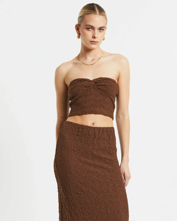 Flash Sale SUBTITLED Skyla Texture Twist Bandeau Top In Hazelnut Brown