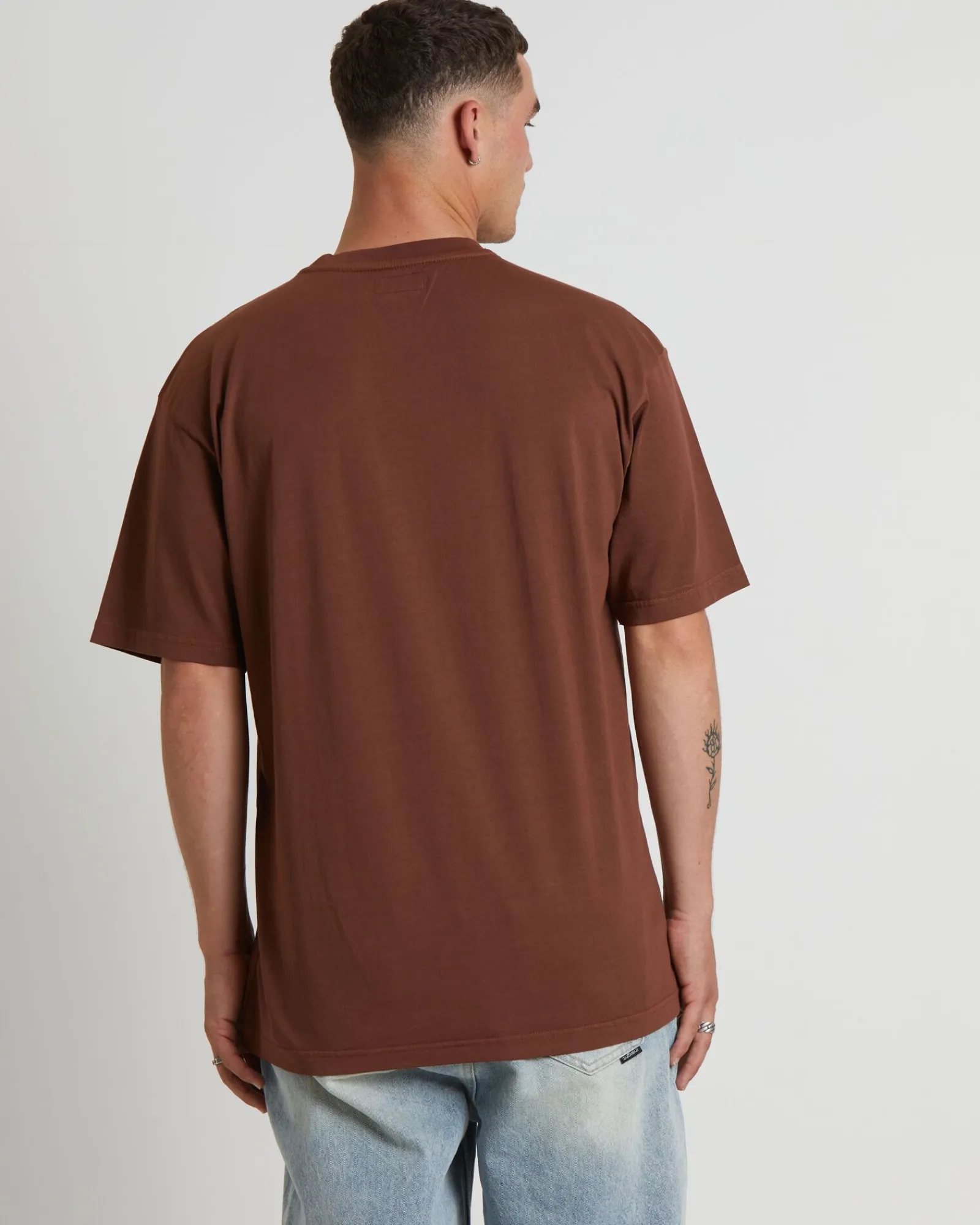 smiley_guide_tshirt_in_ac_1.webp Flash Sale MARKET Smiley Guide T-Shirt In Acron