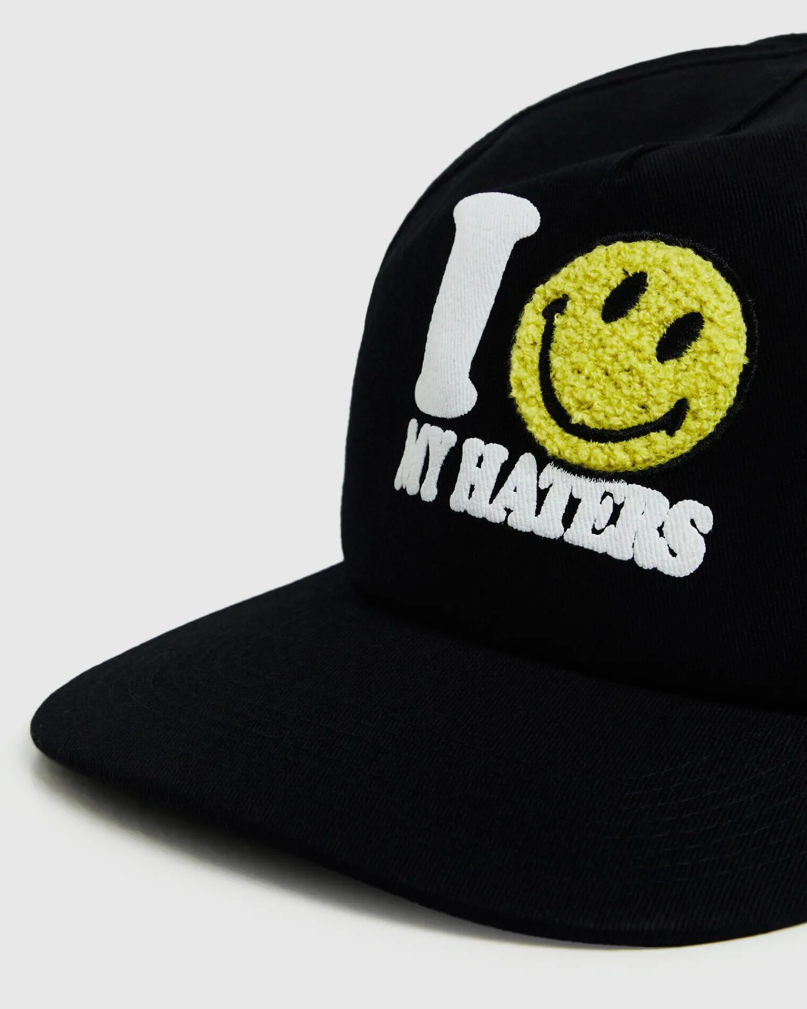 smiley_haters__panel_hat__5.webp Best MARKET Smiley Haters 5 Panel Hat Vintage Black