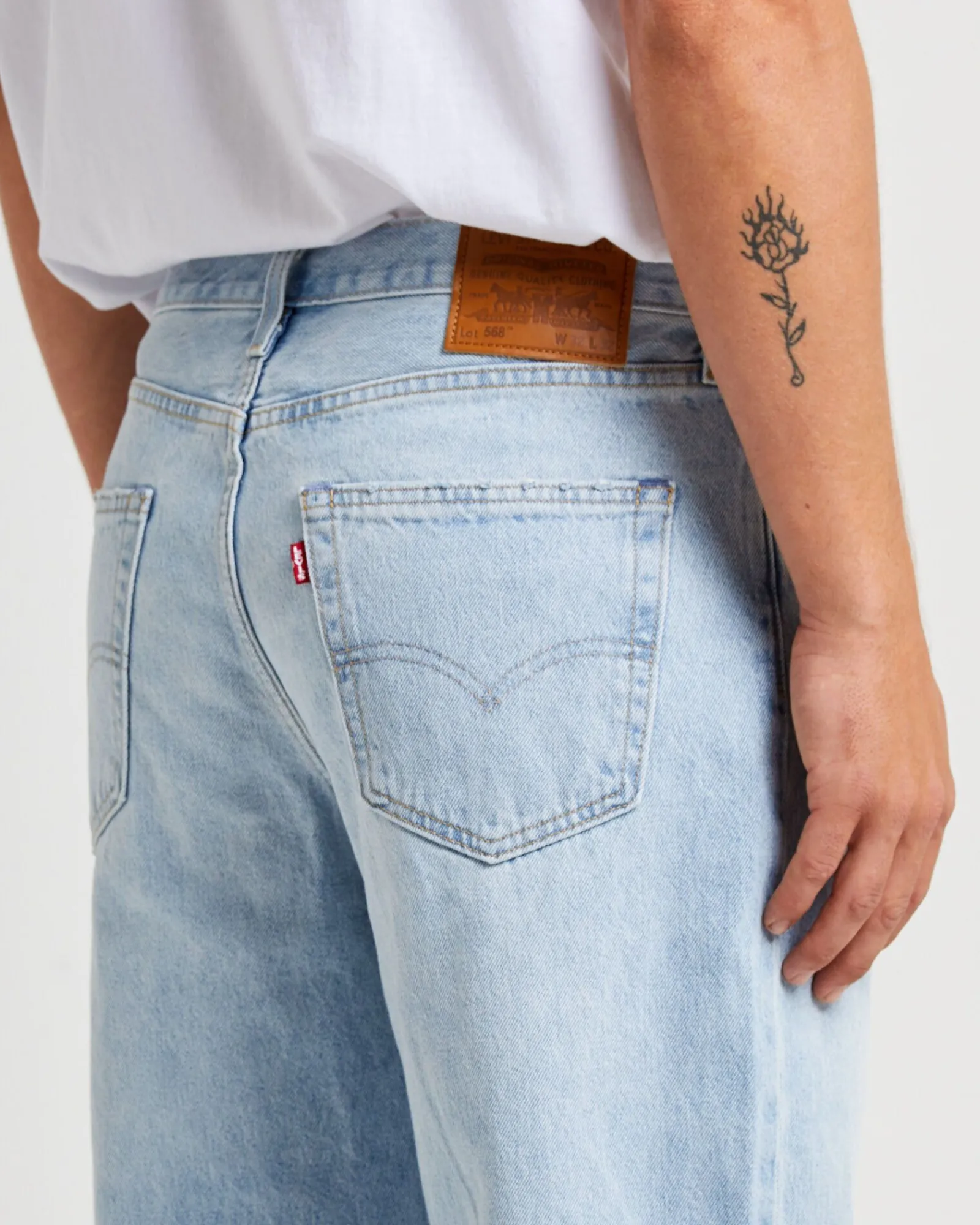 stay_loose_jeans_baby_bl_5.webp Clearance LEVIS 568 Stay Loose Jeans Baby Blue Essentials
