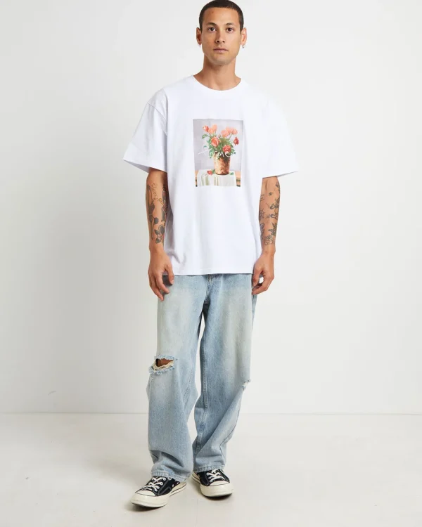 Flash Sale FORMER Still Life Short Sleeve T-Shirt In White