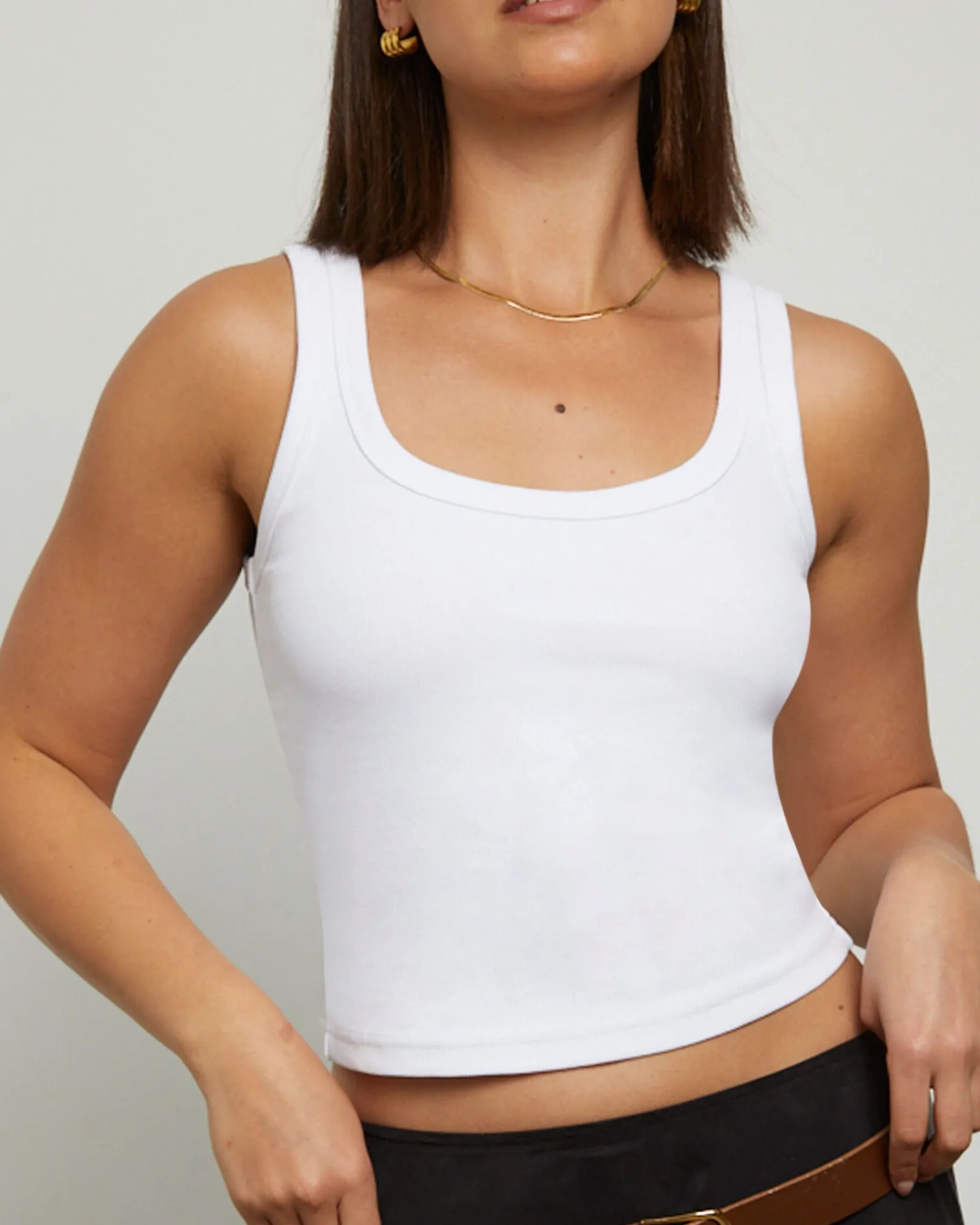 super_scoop_classic_tank__4.webp Hot GENERAL PANTS CO. BASICS Super Scoop Classic Tank Top In White