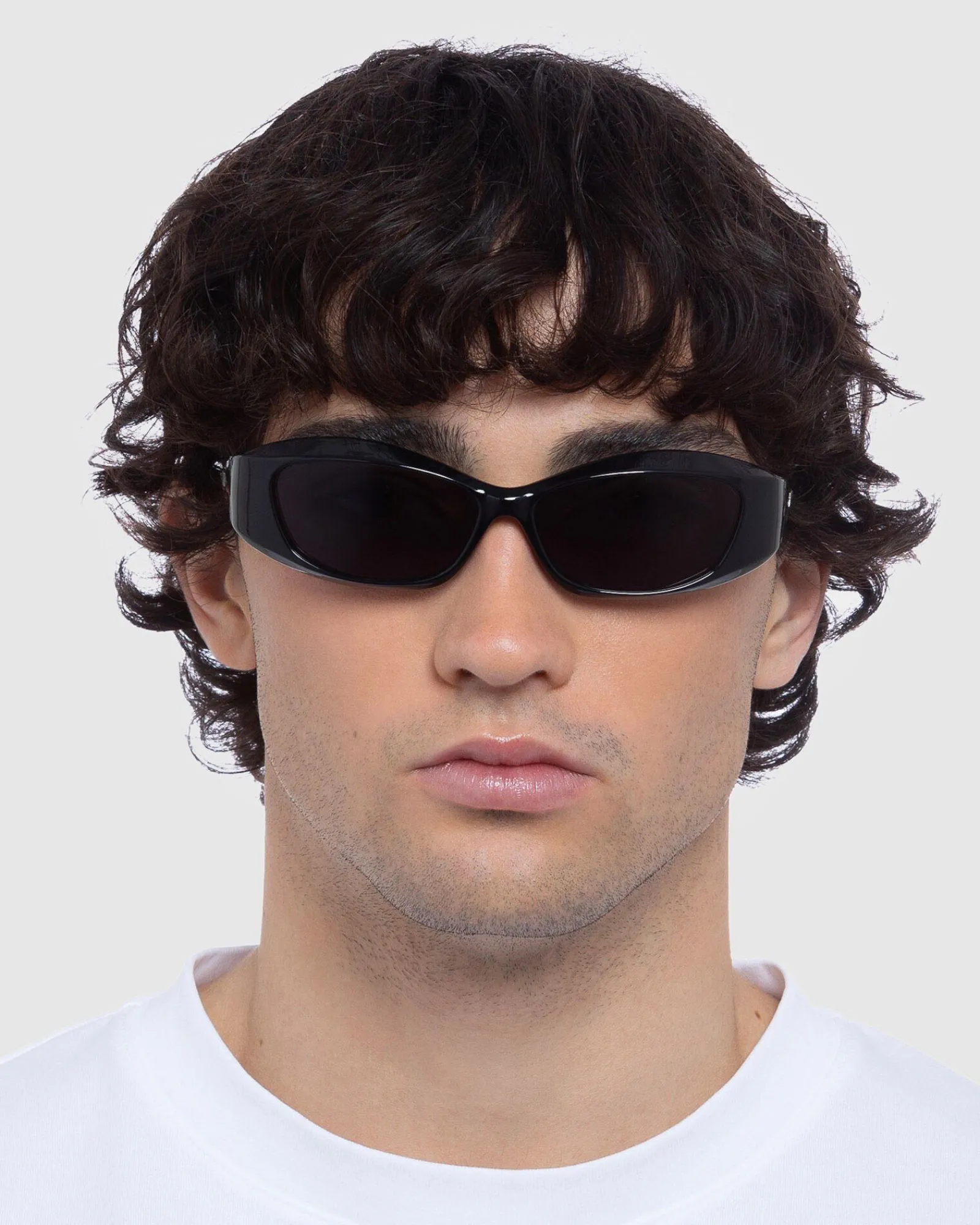 swift_lust_sunglasses_bla_6.webp Outlet LE SPECS Swift Lust Sunglasses Black/Smoke