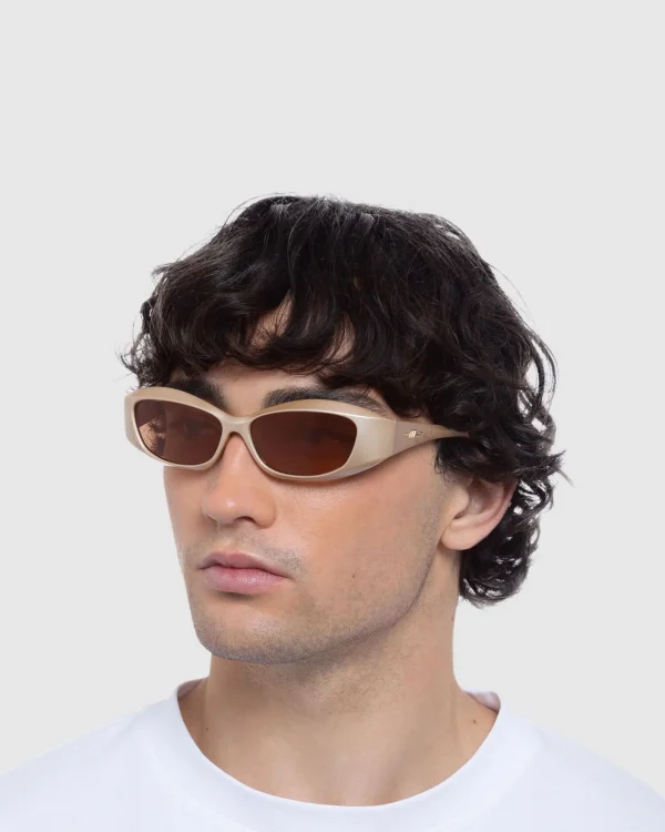 Cheap LE SPECS Swift Lust Sunglasses Pearl Nougat