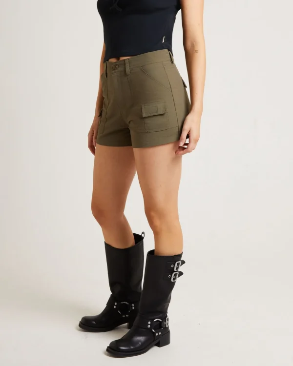Fashion INSIGHT Tech Cargo Shorts In Khaki