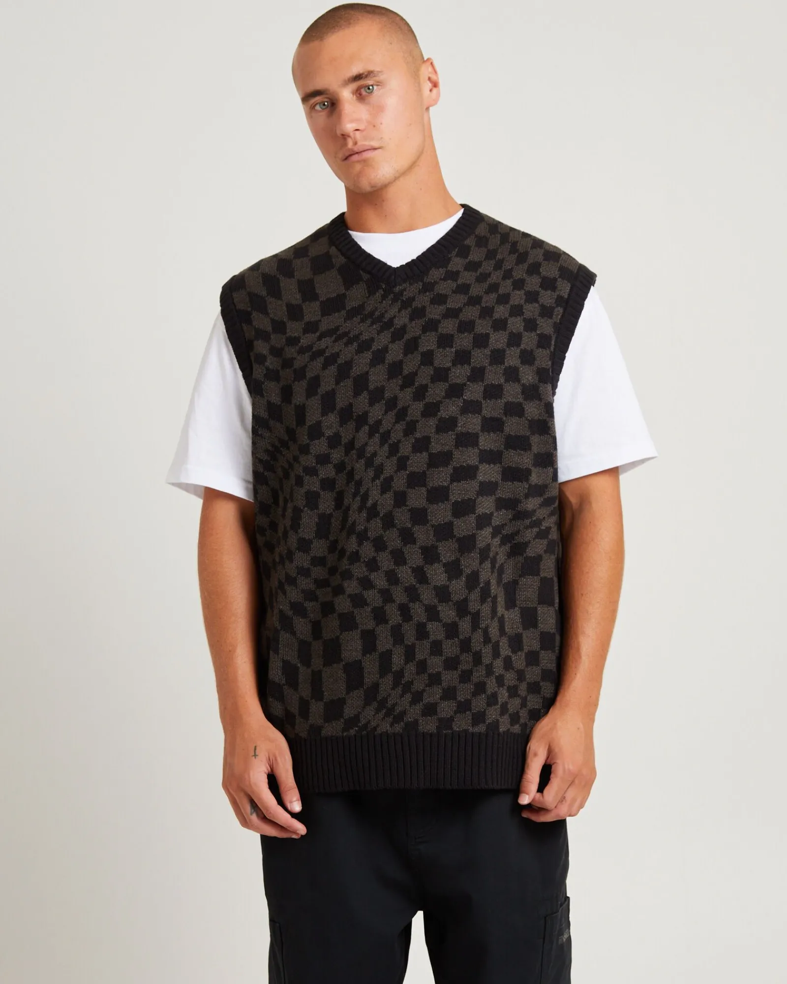 tripped_out_knitted_vest_0.webp Outlet INSIGHT Tripped Out Knitted Vest