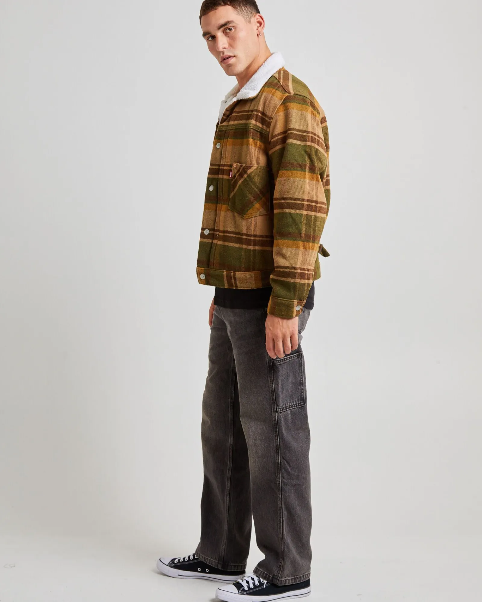 type__sherpa_trucker_jack_3.webp Online LEVIS Type 1 Sherpa Trucker Jacket Barold Plaid Winter Moss