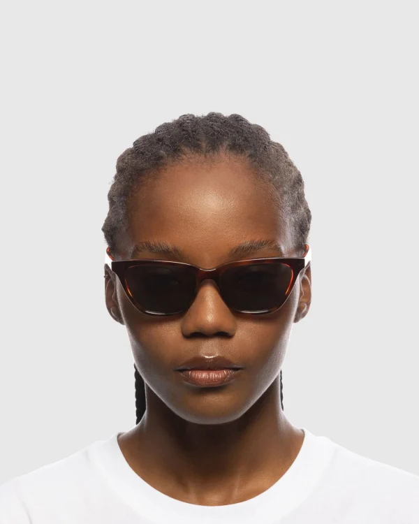 Shop LE SPECS Unfaithful Polarised Sunglasses Toffee Tort Khaki