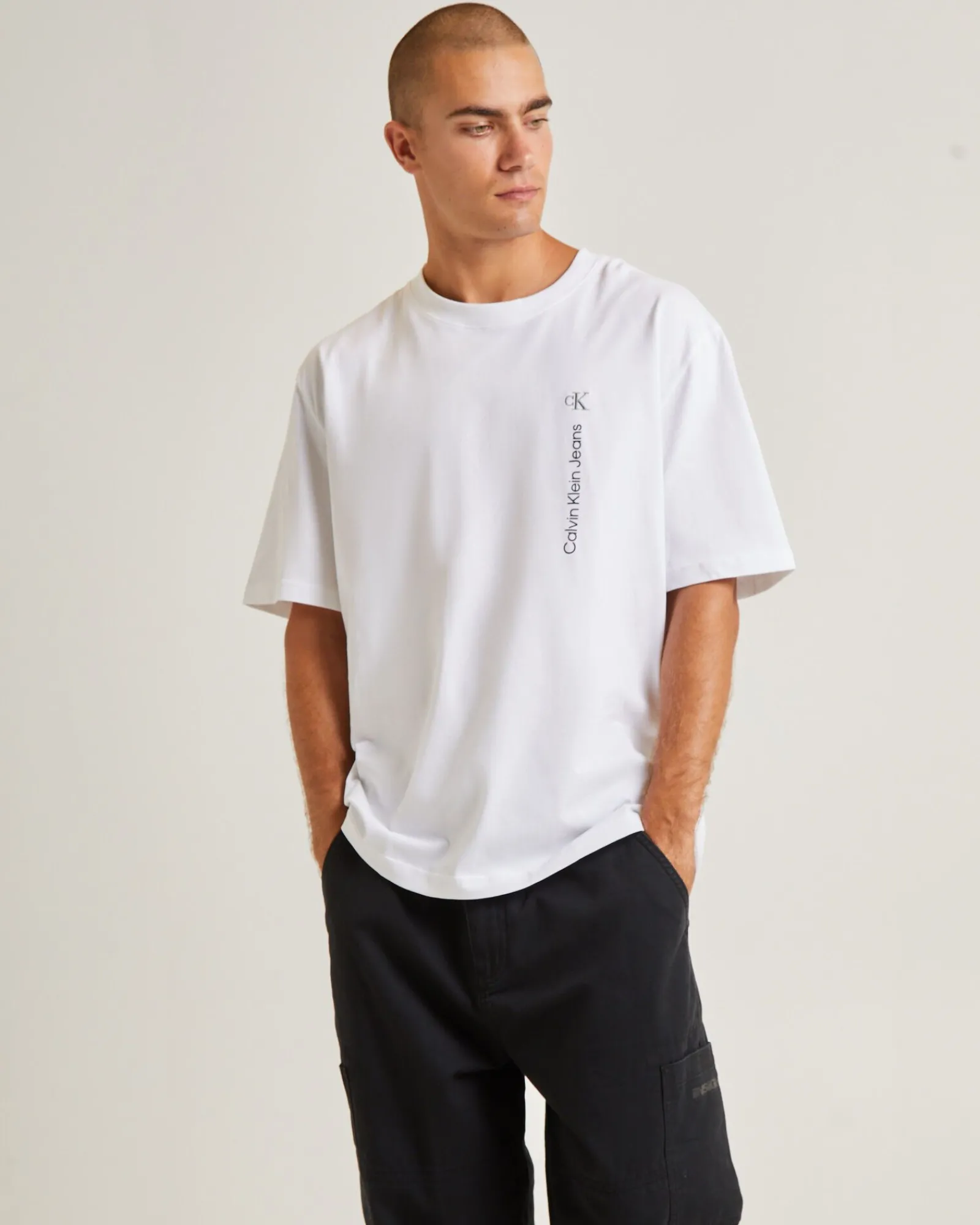 vertical_institutional_sh_0.webp New CALVIN KLEIN Vertical Institutional Short Sleeve T-Shirt