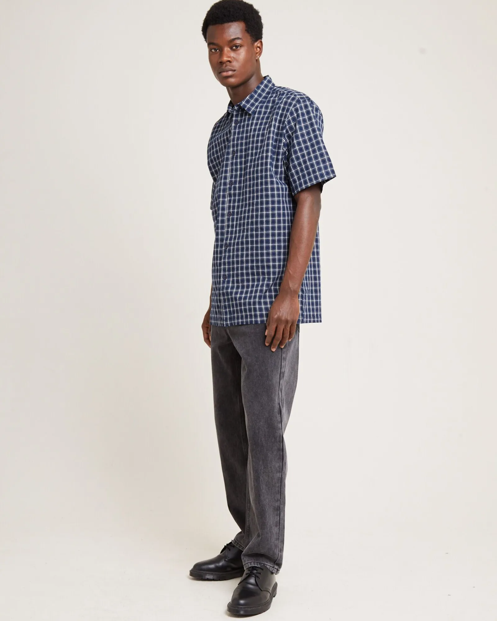 vivian_short_sleeve_shirt_3.webp Clearance FORMER Vivian Short Sleeve Shirt Navy Check