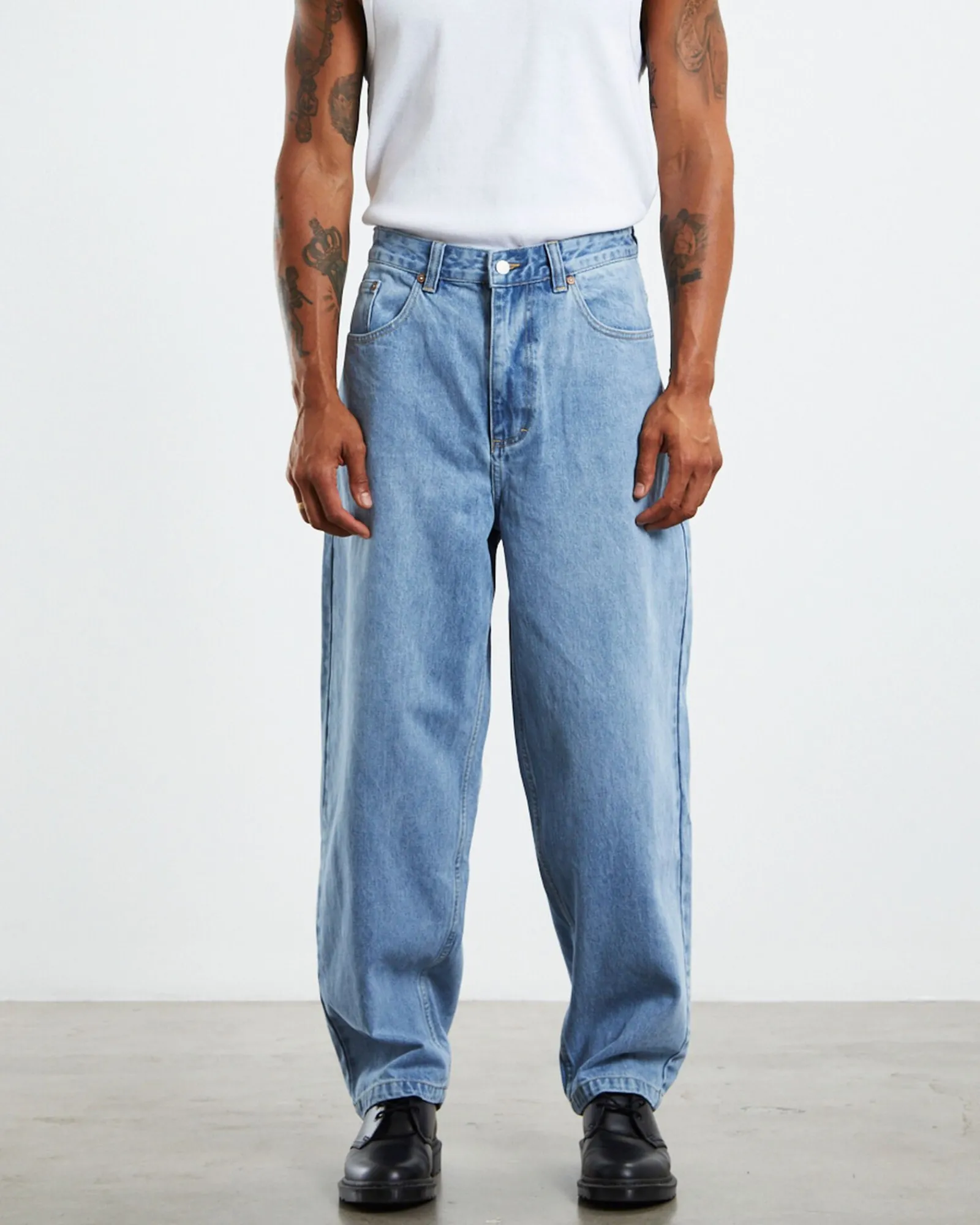 wide_boy_jeans_s_light_bl_0.webp Shop SPENCER PROJECT Wide Boy Jeans 90'S Light Blue