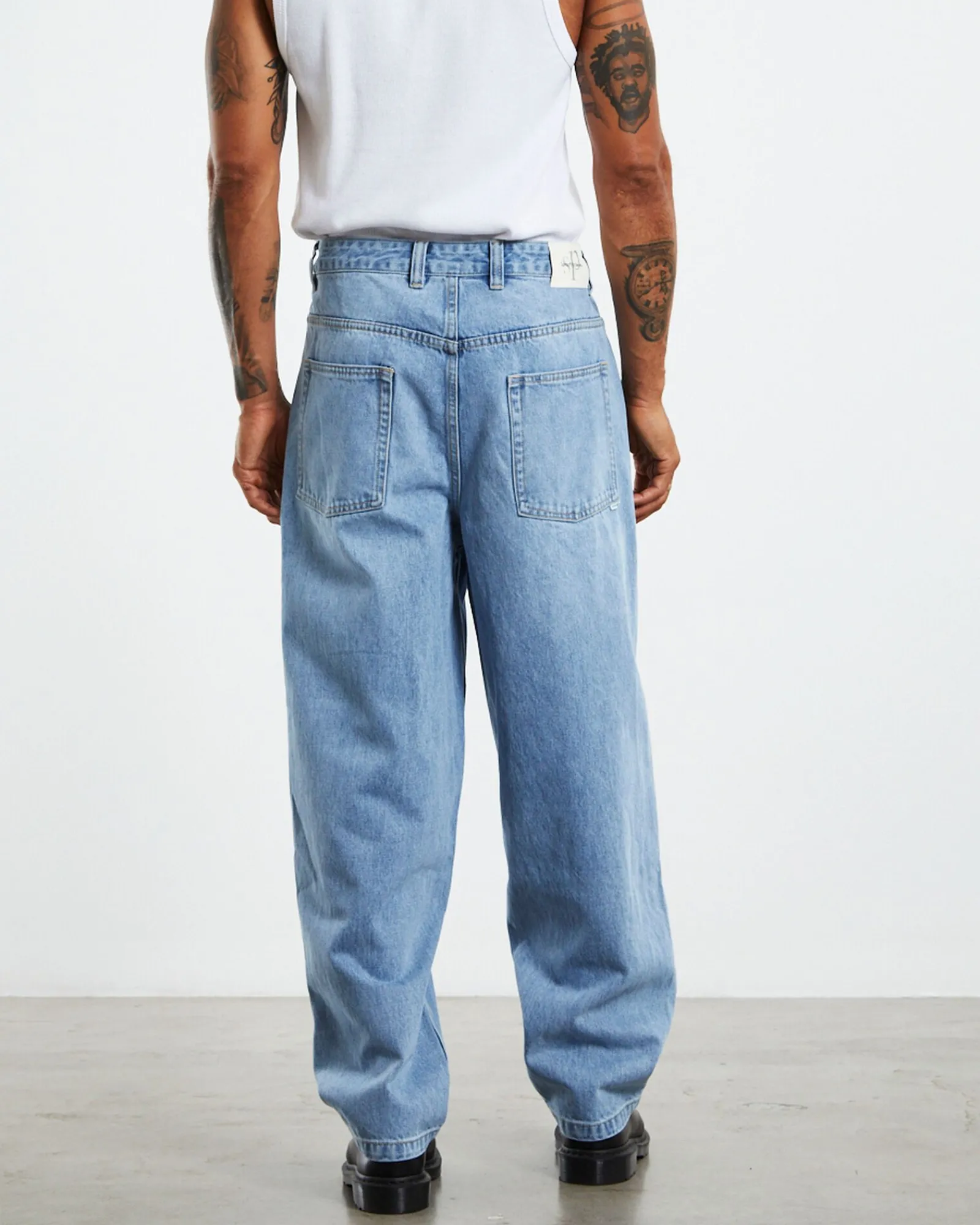 wide_boy_jeans_s_light_bl_2.webp Shop SPENCER PROJECT Wide Boy Jeans 90'S Light Blue