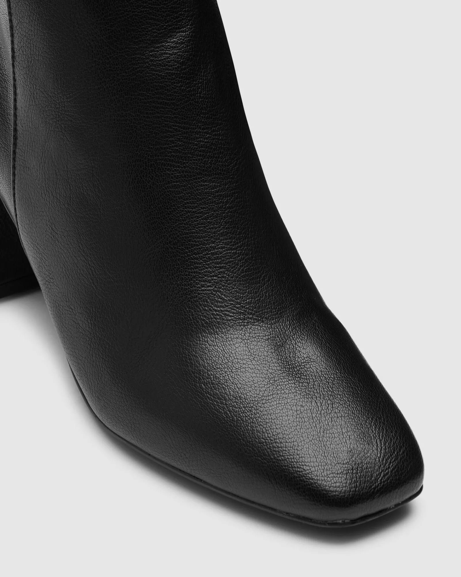 wolf_boots_black_3.webp Cheap THERAPY Wolf Boots Black