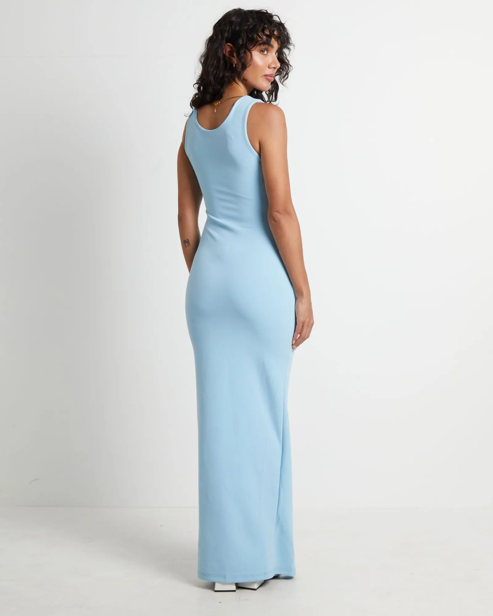 zariah_maxi_dress_in_blue_1.webp Online SNDYS Zariah Maxi Dress In Blue