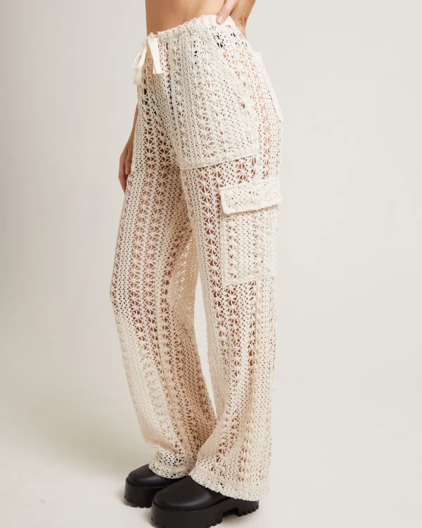 Cheap SUBTITLED Zulu Crochet Cargo Pants In Milky White